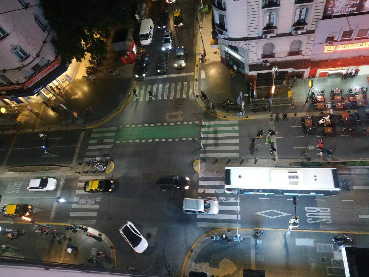 4 Ventanales Sobre La Avenida Corrientes Apartment Буенос Айрес Екстериор снимка