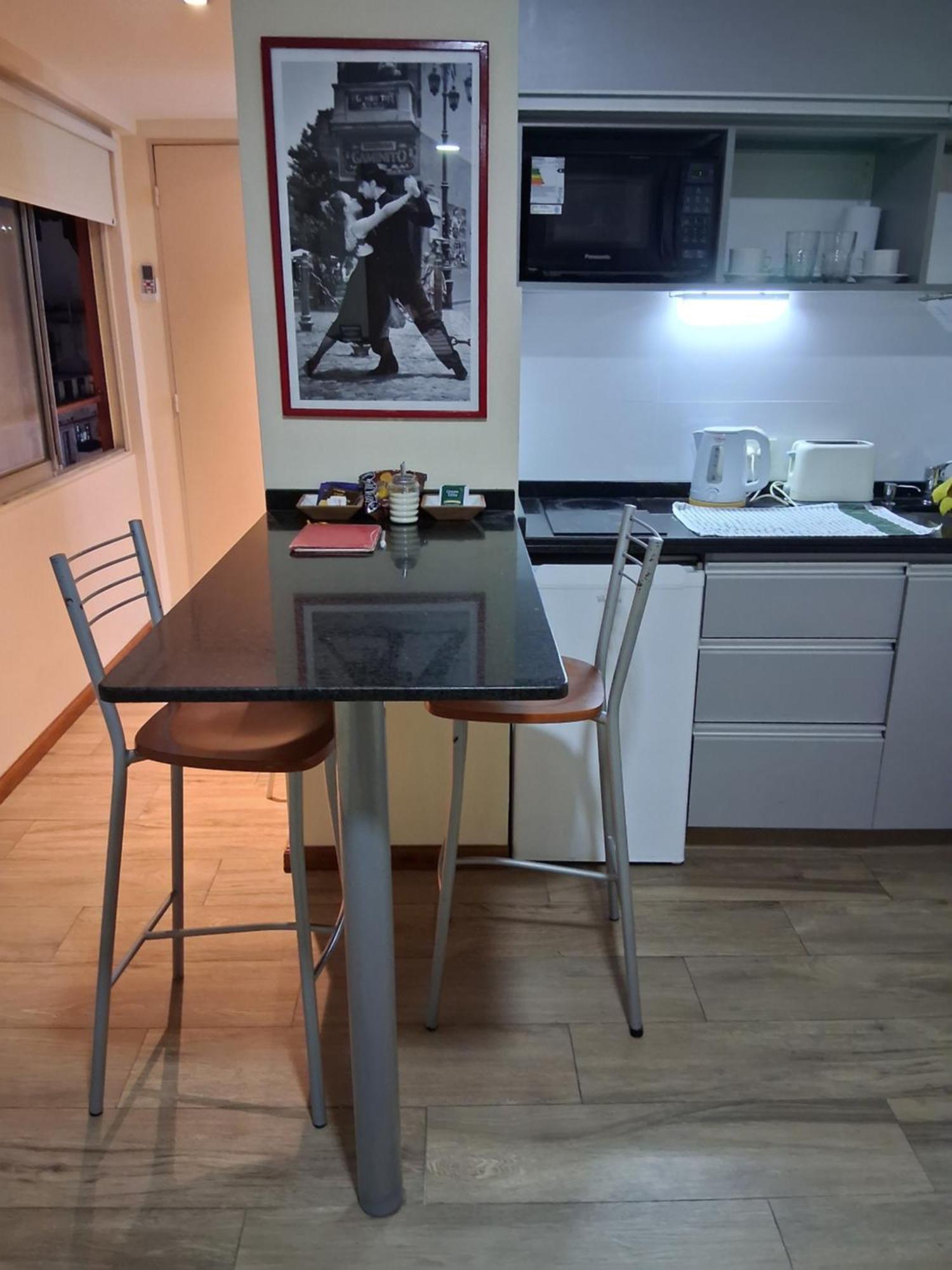 4 Ventanales Sobre La Avenida Corrientes Apartment Буенос Айрес Екстериор снимка